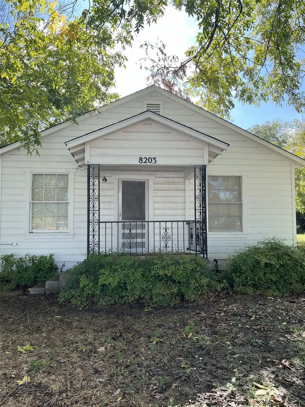 8203 Delmar Street, White Settlement