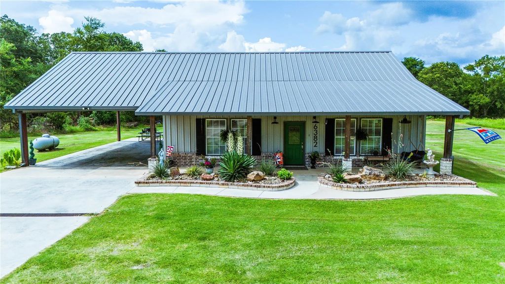 6382 Fm-2653 S, Cumby