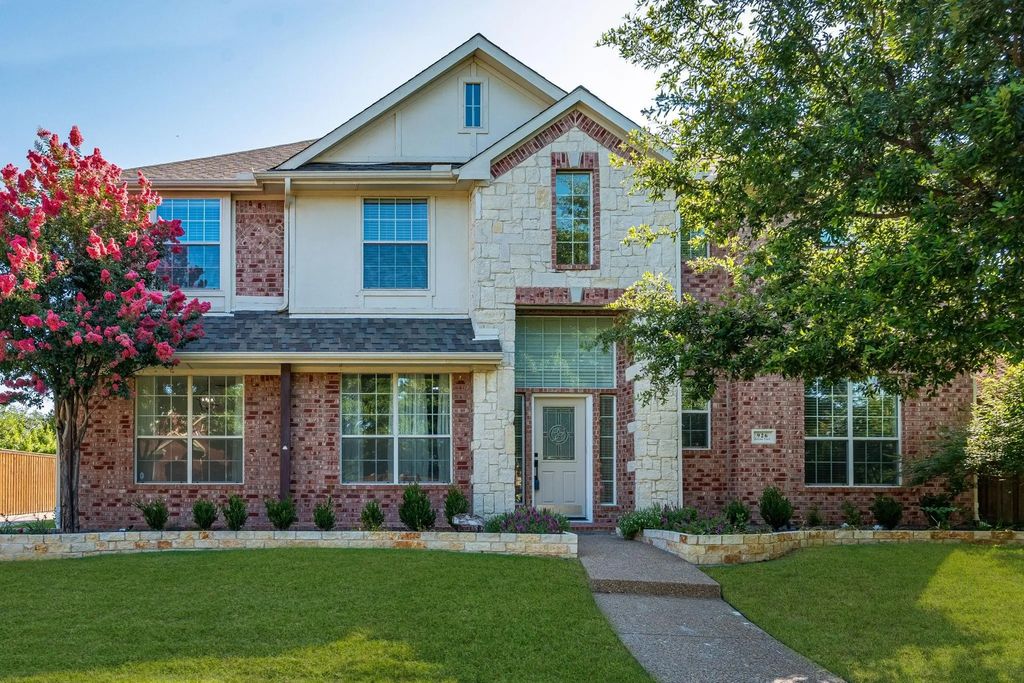 926 Falcon Trail, Murphy