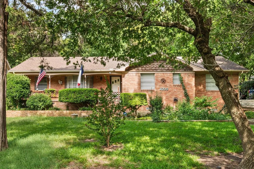 1003 Tanglewood Drive, Cedar Hill
