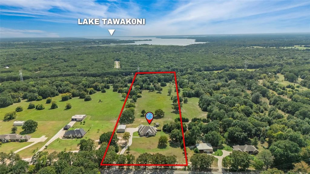 2919 County Road 3514, Greenville