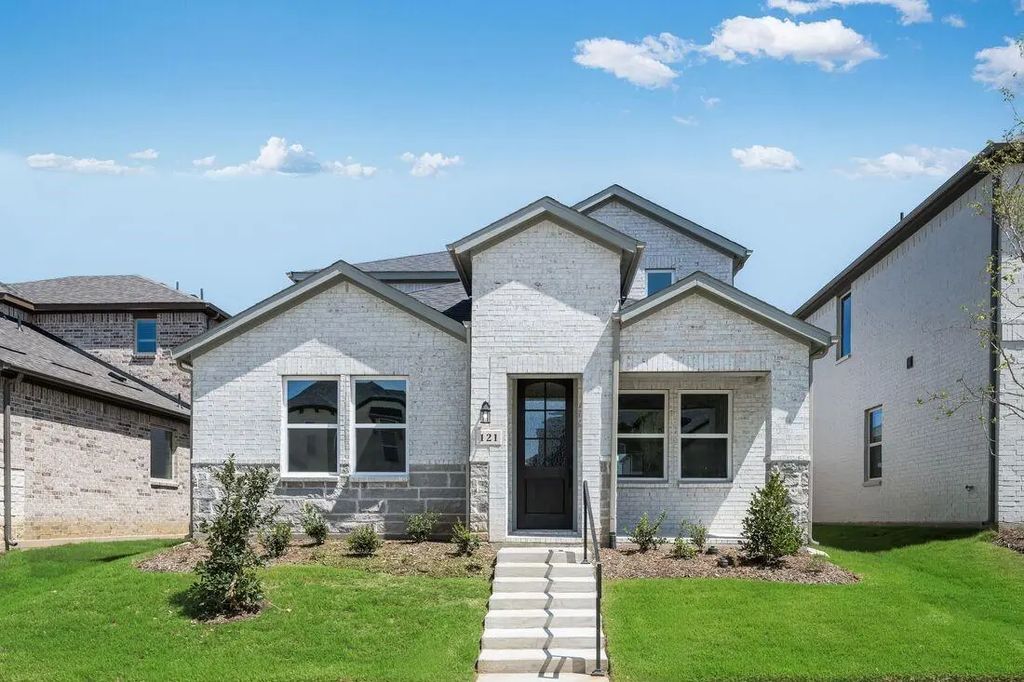 121 Tornillo Drive, Celina
