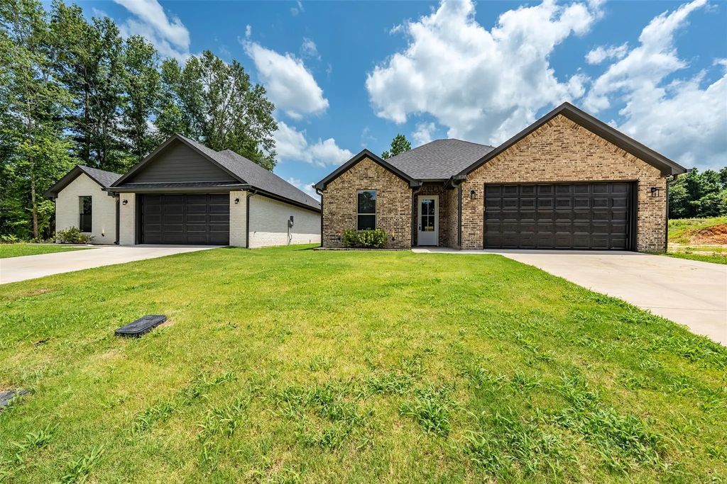 11205 County Road 166, Tyler