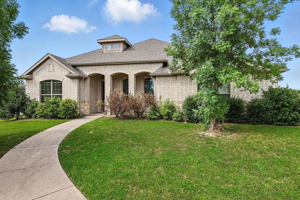 202 Double Creek Drive, Midlothian