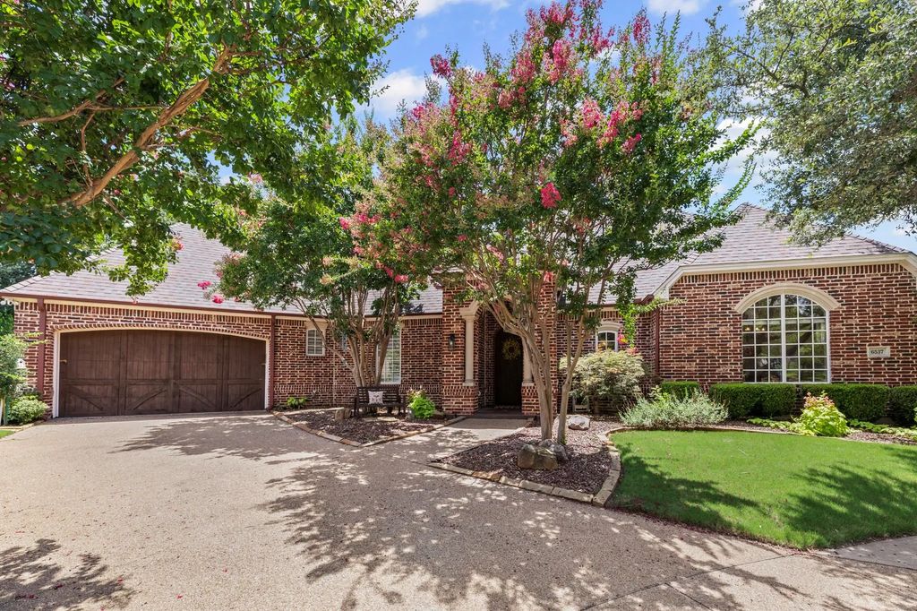 6537 S Dover Terrace, Fort Worth