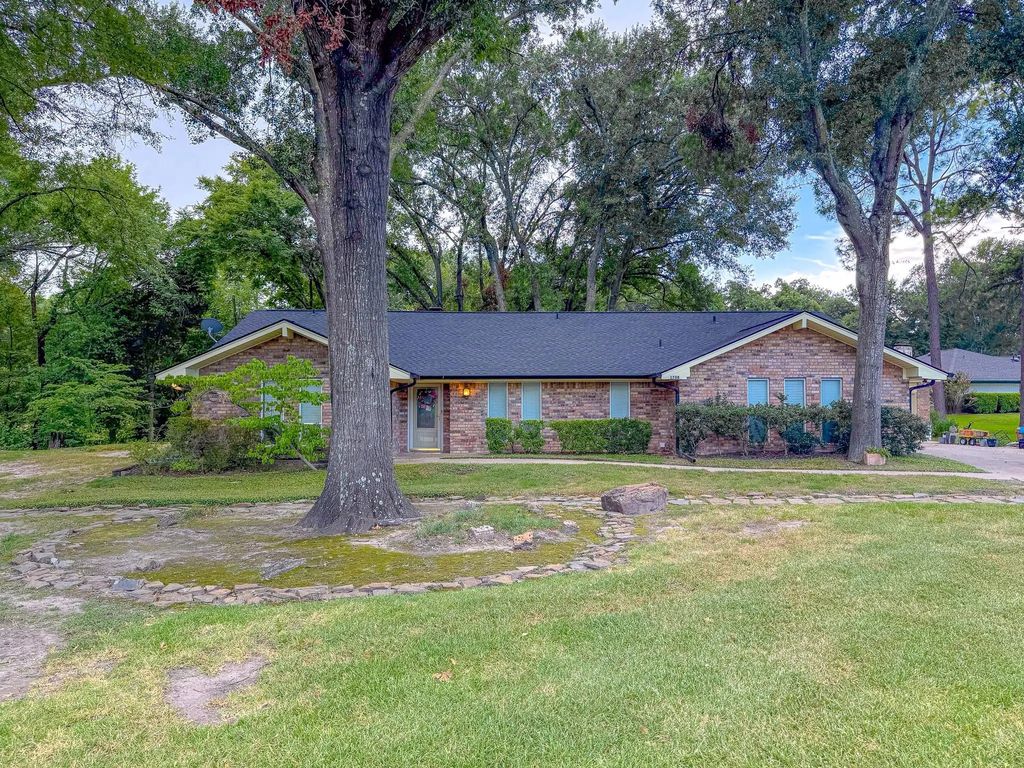1708 N 26th Street, Corsicana