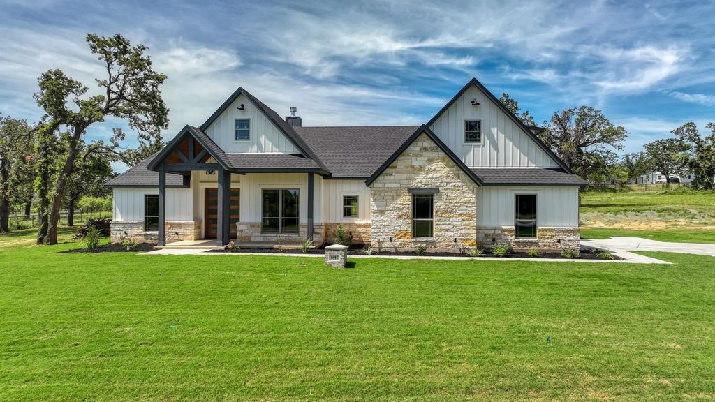 6915 Fm 1885, Weatherford