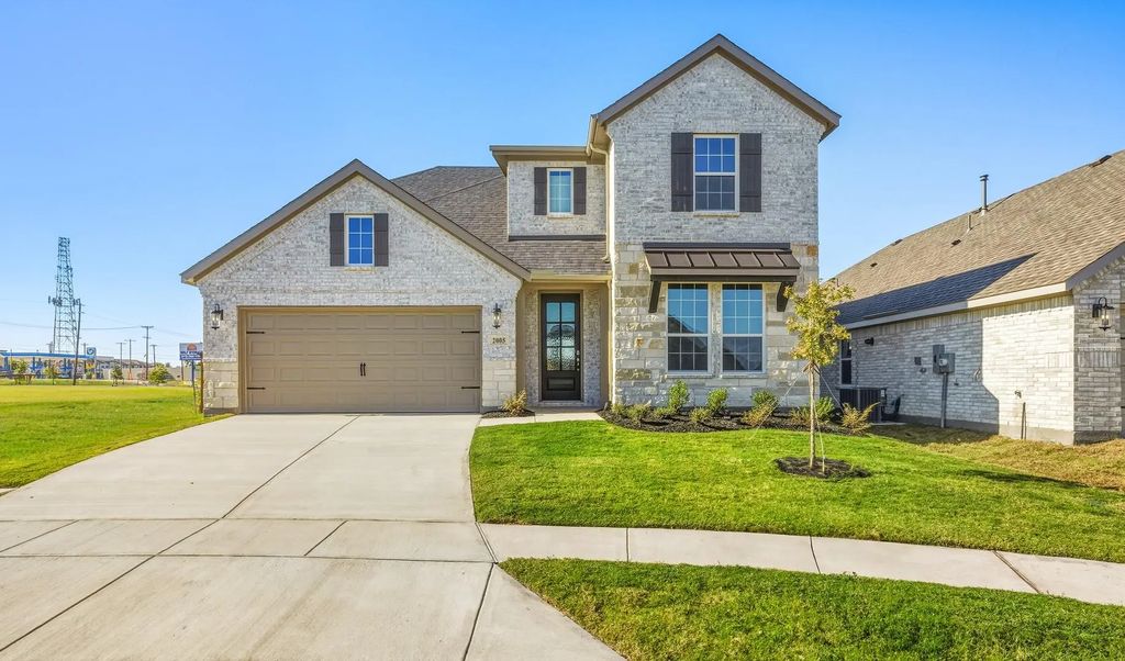 2005 Brackett Pond Road, Forney