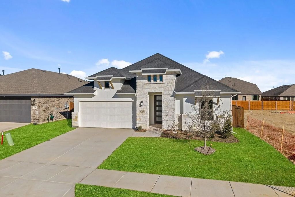 4512 Norcross Drive, Fort Worth