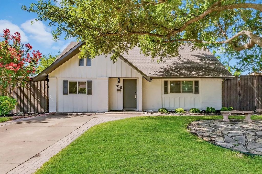 819 Brentwood Lane, Richardson