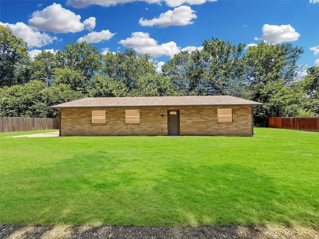 146 Tarpon Drive, Mabank