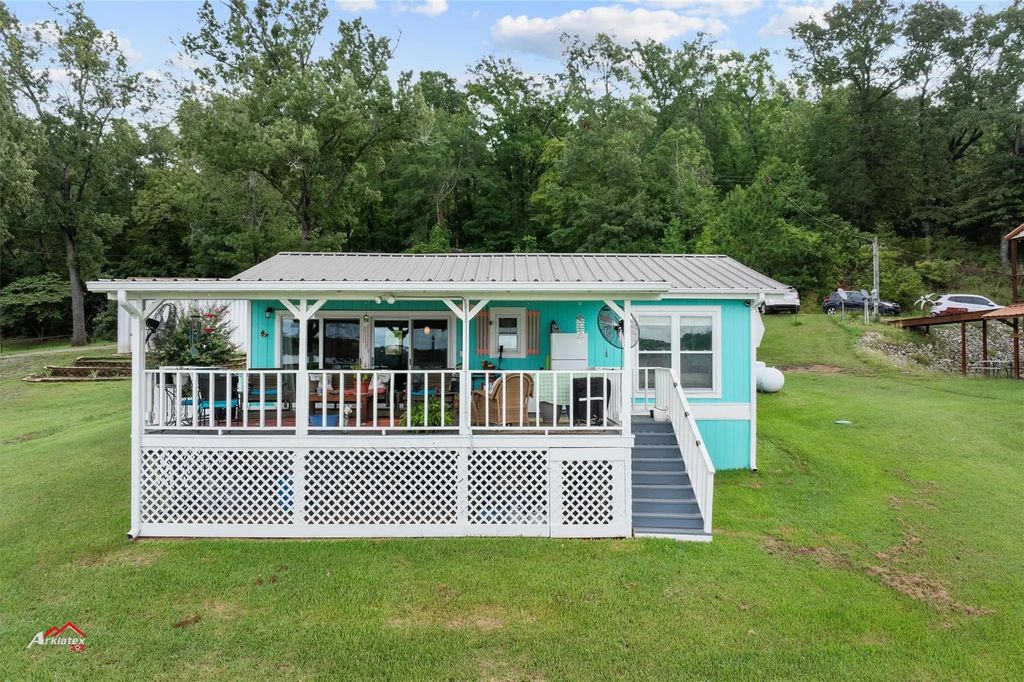 17900 County Road 4256 S, Henderson