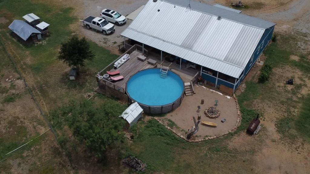 11950 County Road 105, Brownwood