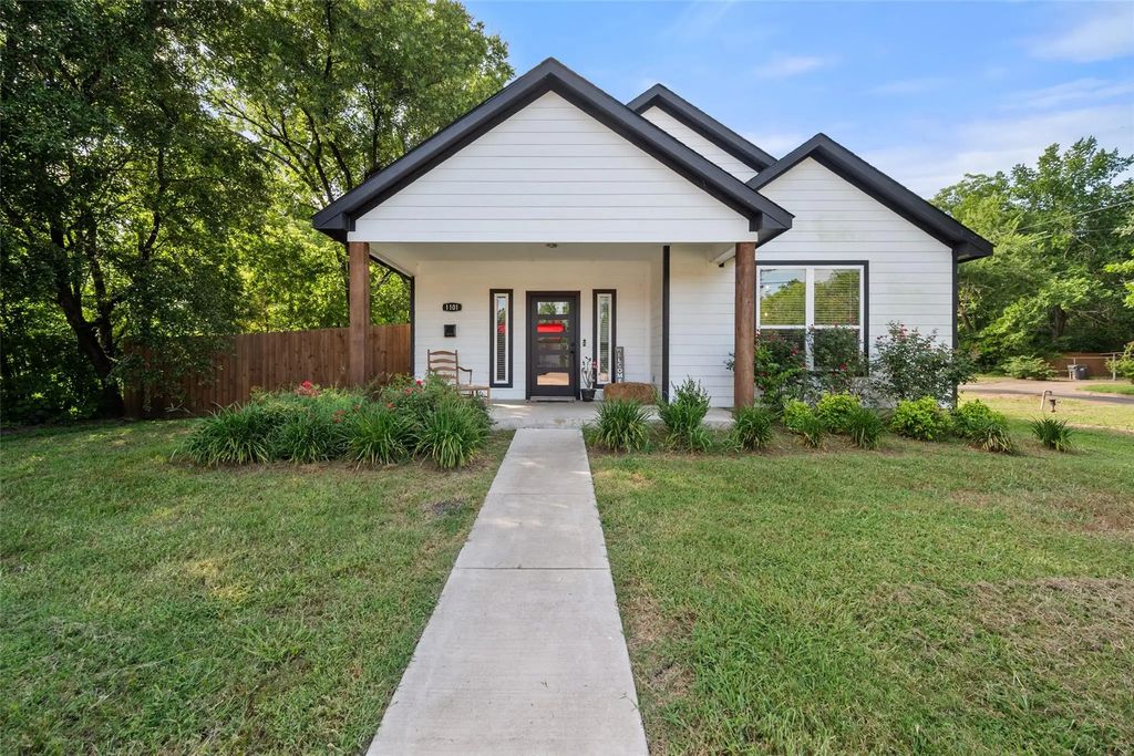 1101 Mlk Boulevard, Corsicana