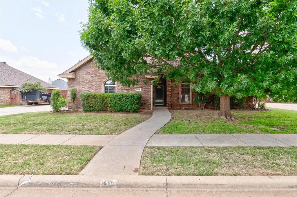 618 Lone Star Drive, Abilene