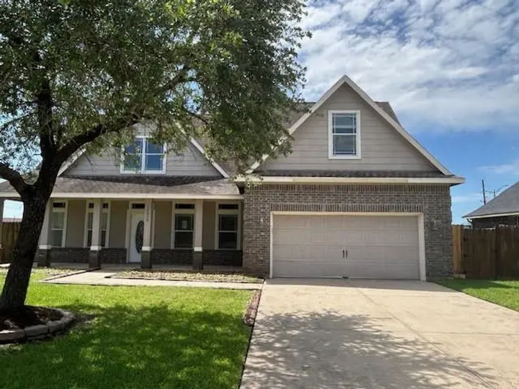 14006 Tobago Court, Mont Belvieu