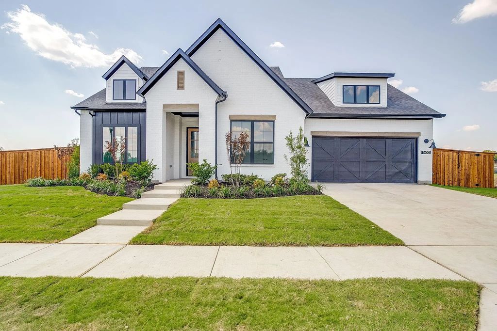 1652 Sequoia Way, Burleson