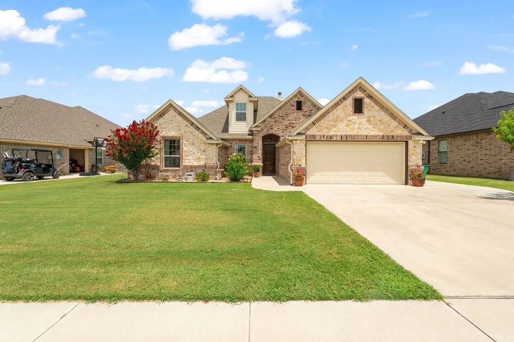 152 Crenshaw Ct Street, Stephenville