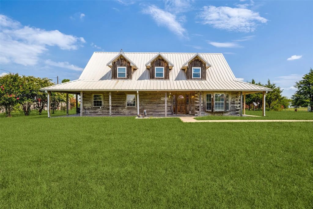 330 County Road 2904, Dodd City