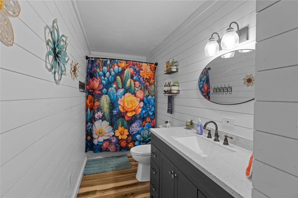 801 Poplar Street, Honey Grove