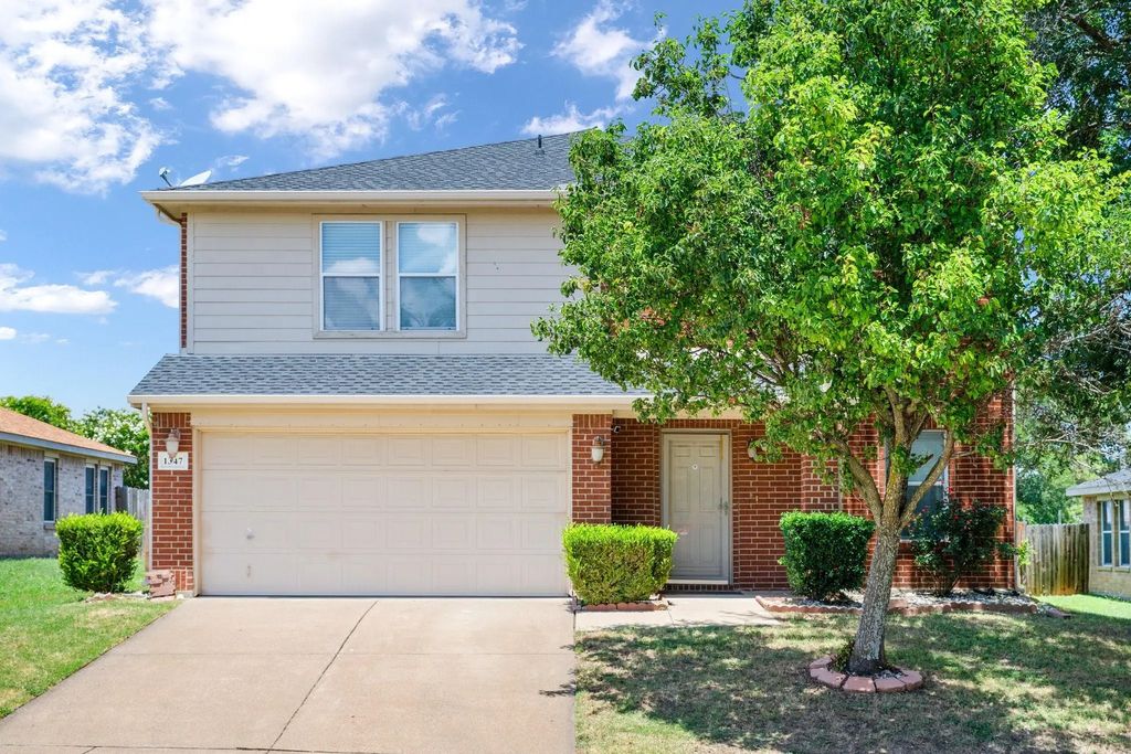 1347 Hayes Street, Cedar Hill