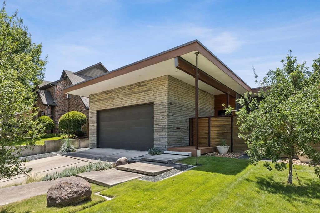 3813 W 5th Street, Fort Worth