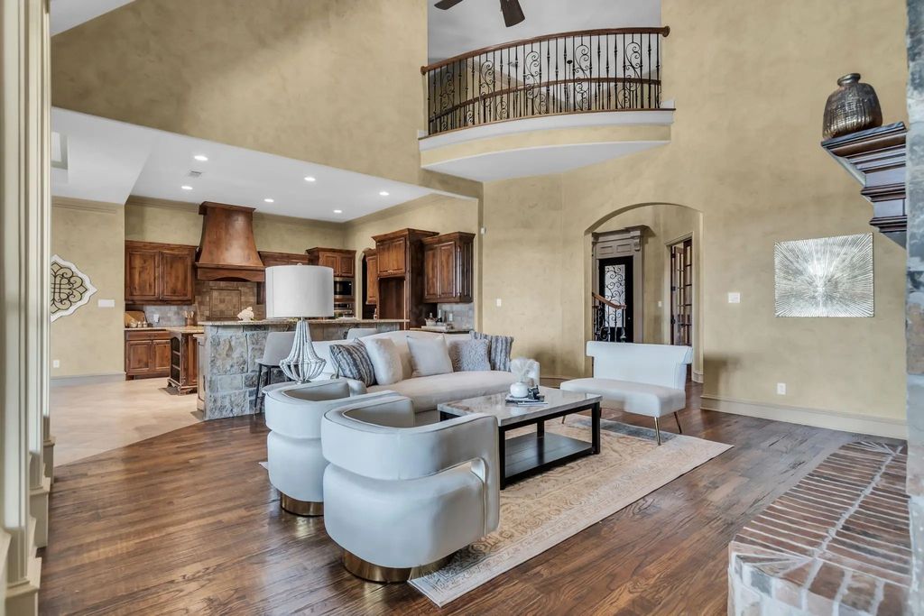 1225 Verona Way, Keller