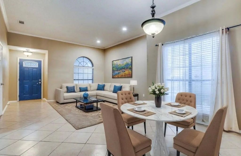 6718 Livingstone Street, Rowlett