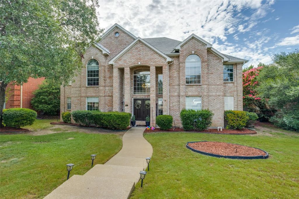 7305 Royal Crest Lane, Plano