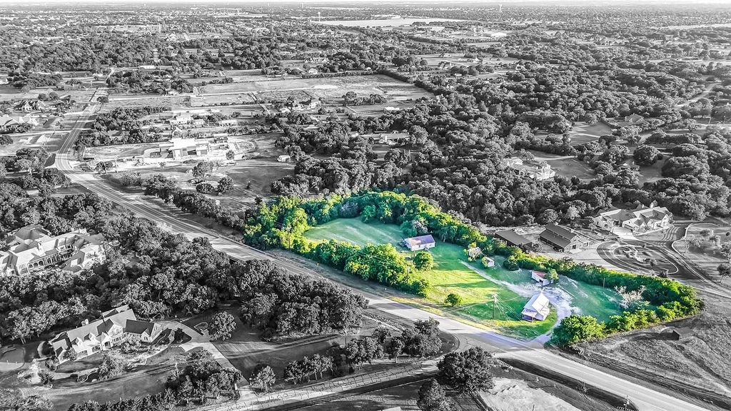 2485 Country Club Road, Lucas