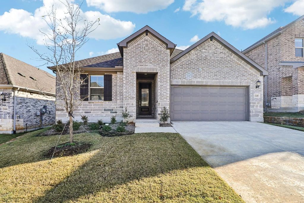 2448 Glacier Ridge, Corinth