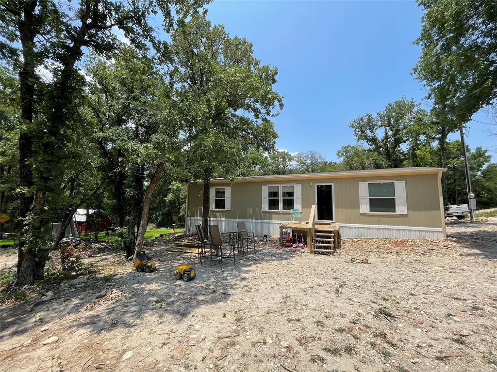 6220 New Mexico Trail, Granbury