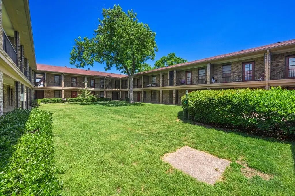 1226 Baylor Avenue 122, Waco