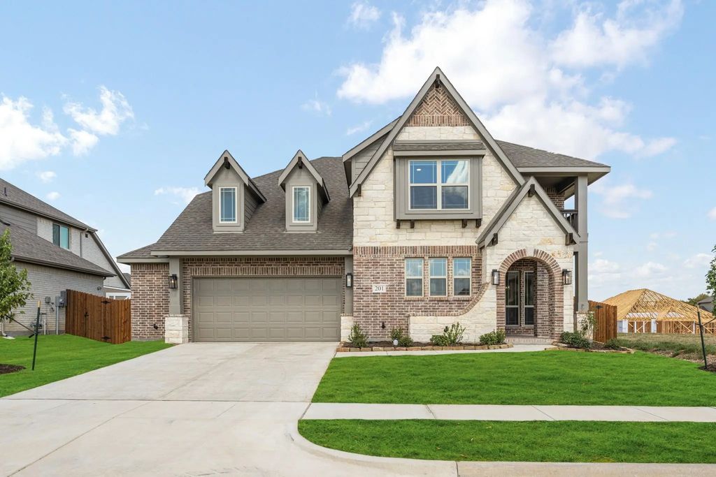 201 Claywood Drive, Glenn Heights
