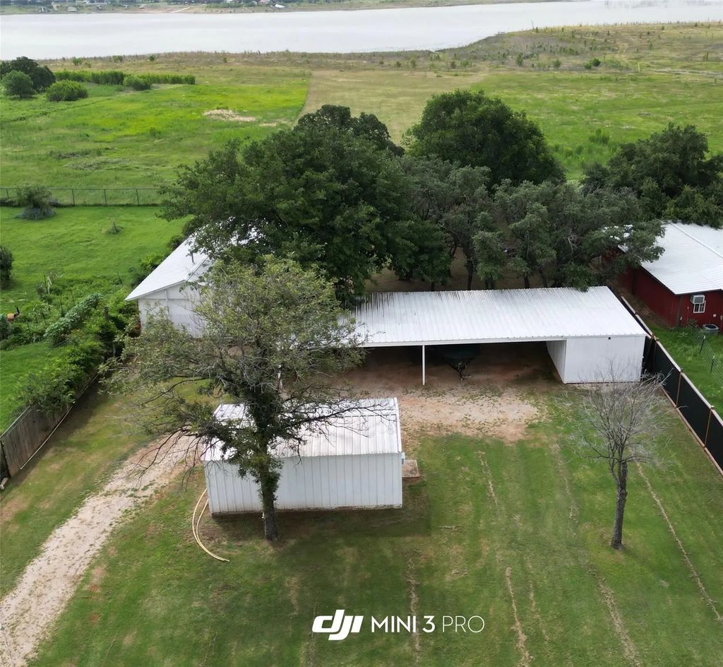 8608 Fm 2231 W, Breckenridge