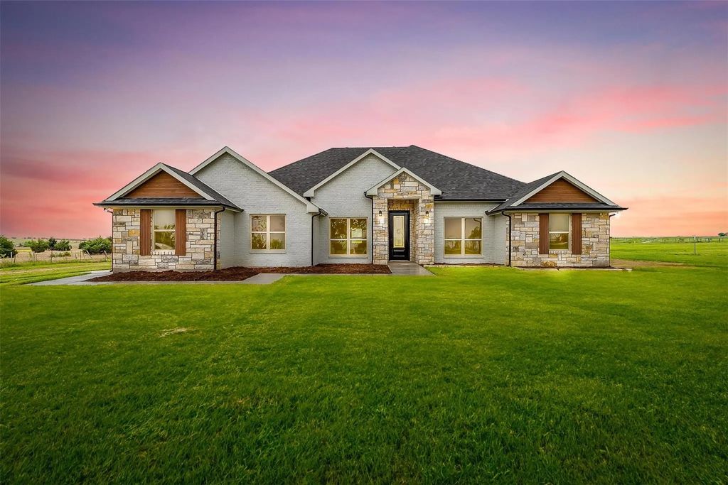 11332 County Road 418, Grandview