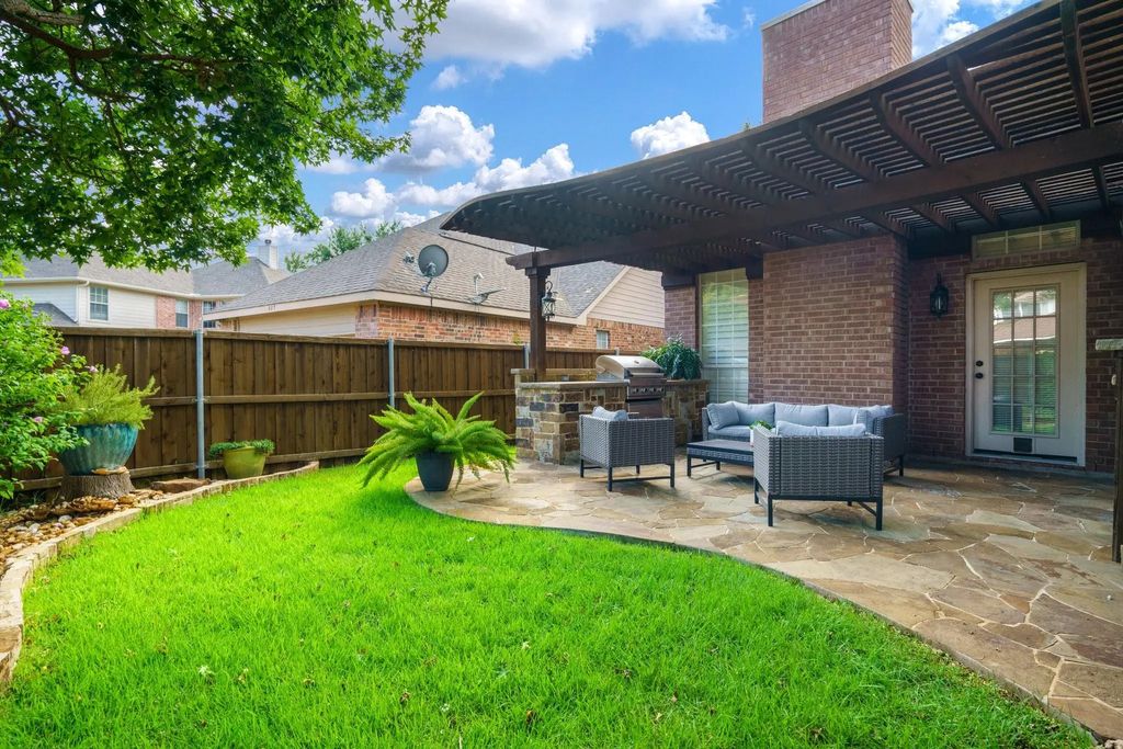 407 Suncreek Drive, Allen