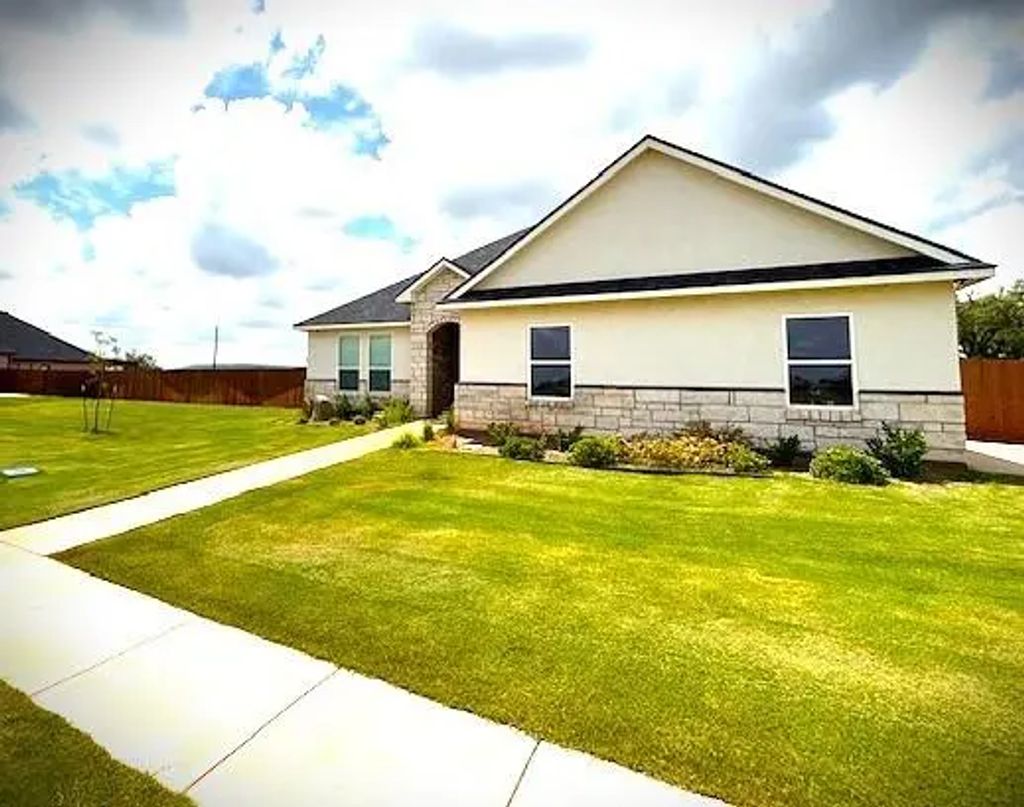 231 Long Ranger Street, Abilene