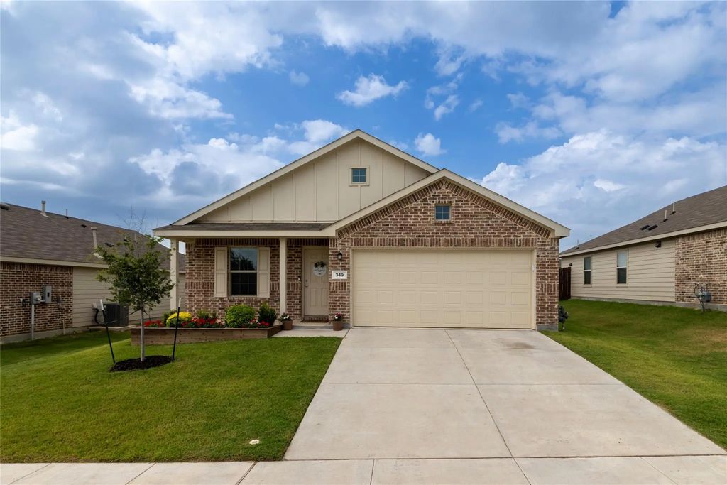 349 Ranchito Pass, Fort Worth