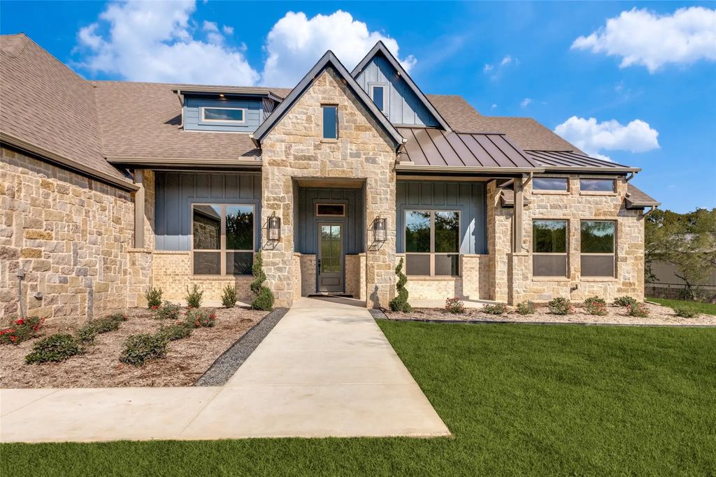 1028 Woodland Road, Weatherford