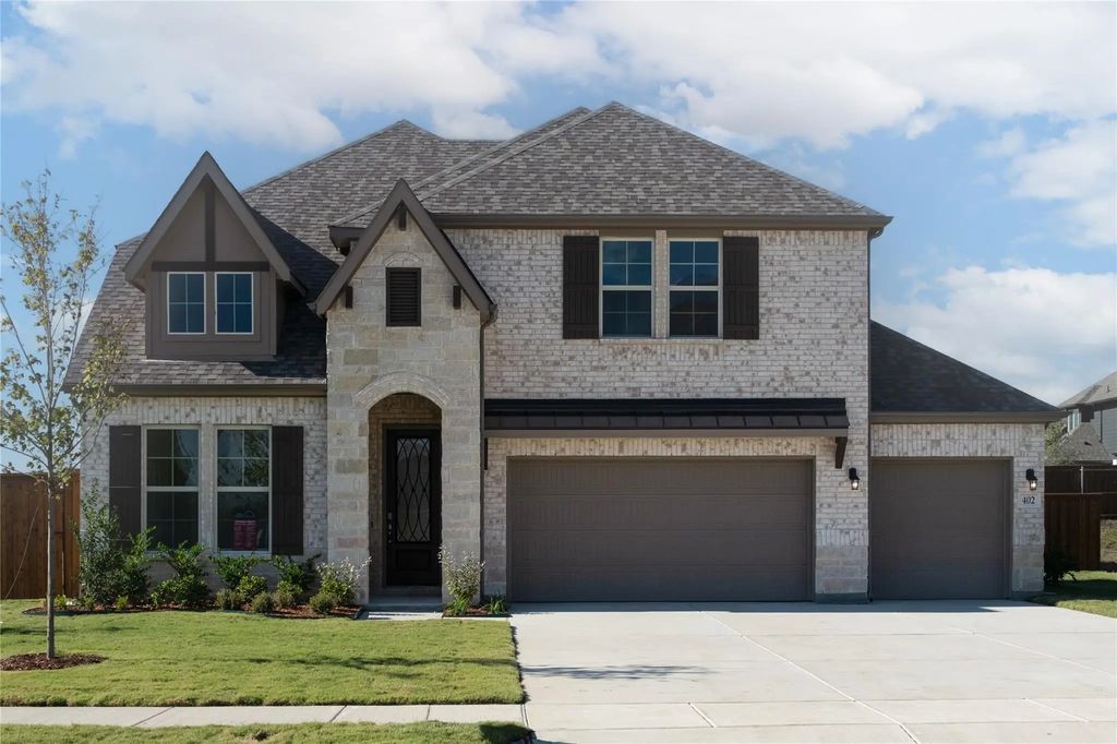 402 Heritage Hill Drive, Forney