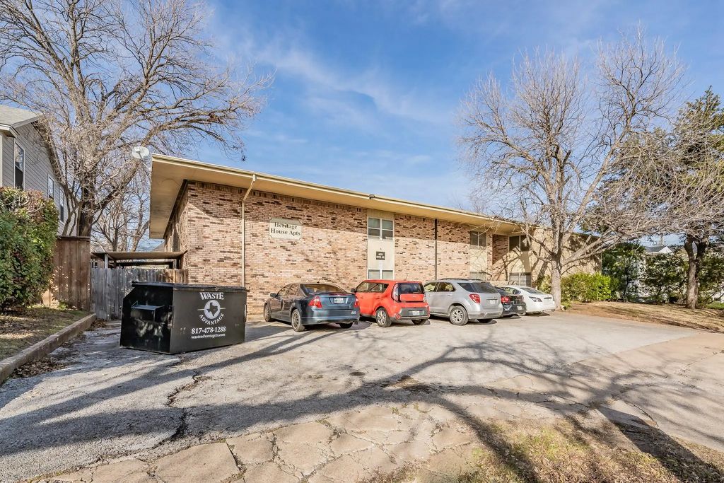 4808 Bryce Avenue 19, Fort Worth
