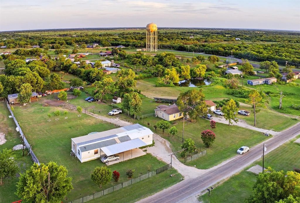 1146 Highland Acres Drive, Kaufman