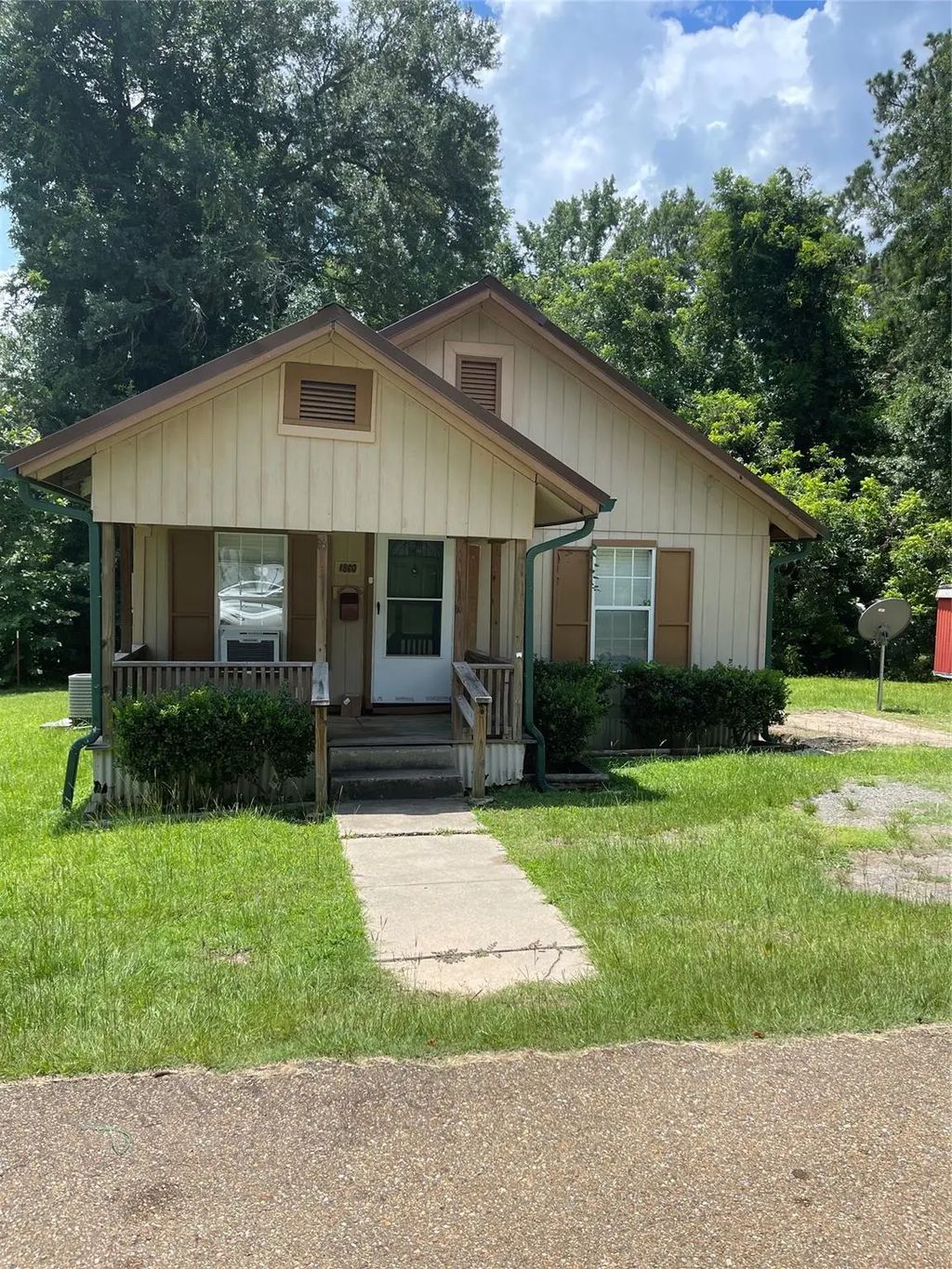 1860 Mason Drive, Haynesville