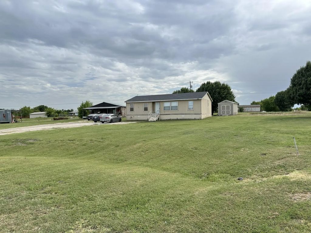 8600 Field Crest Court, Alvarado