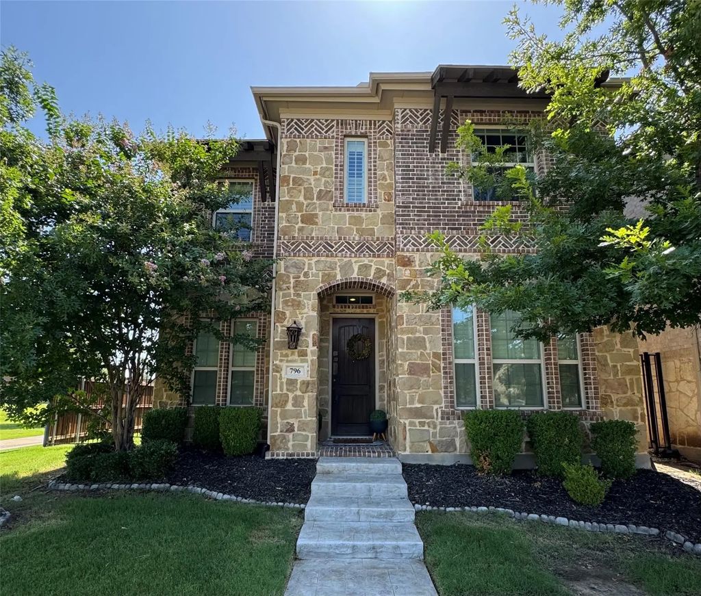 796 Huntingdon Street, Coppell