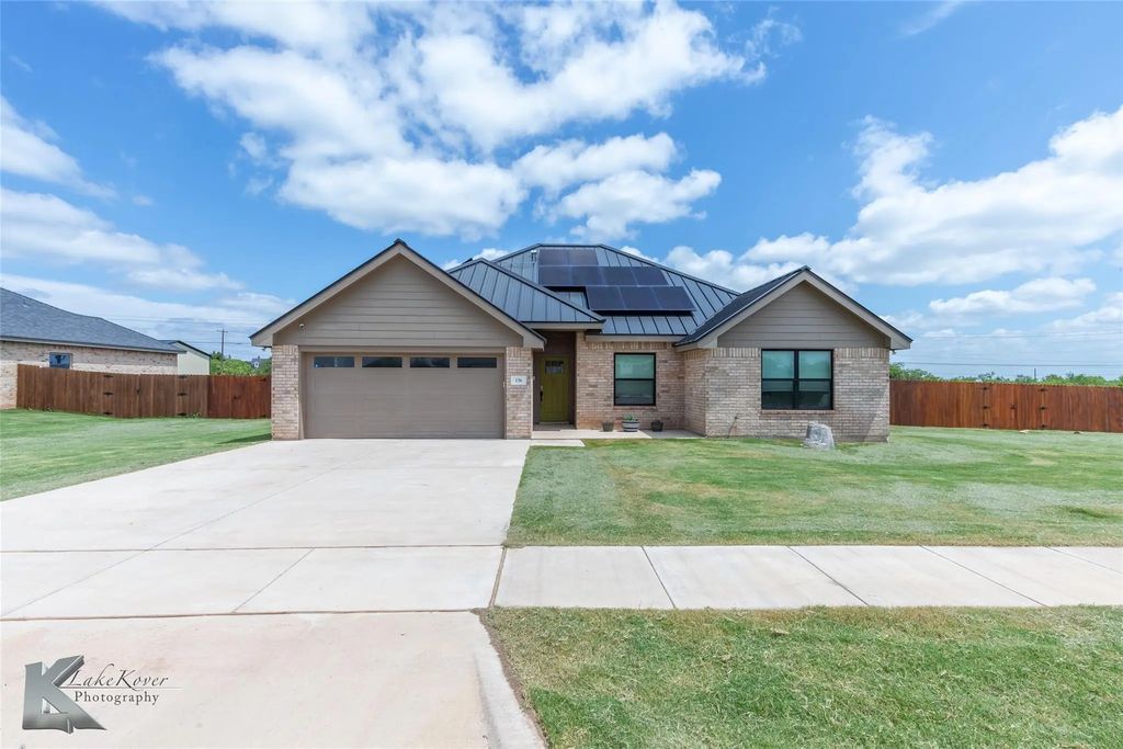 136 Cessna Court, Abilene
