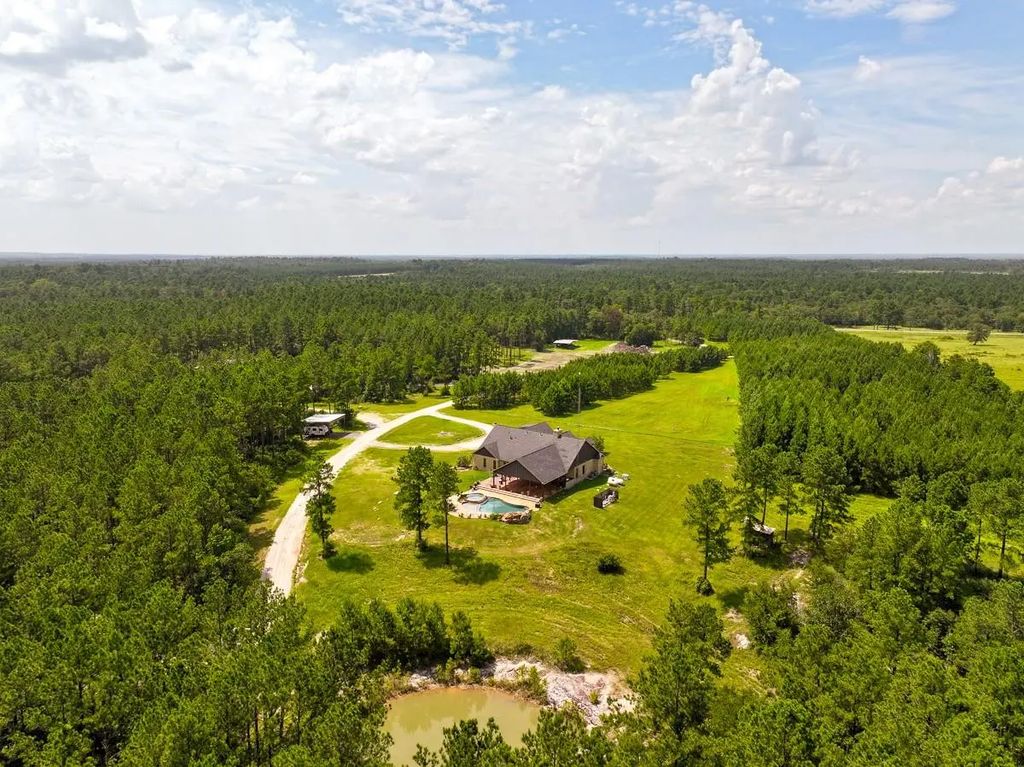 1682 Fm 980, Huntsville