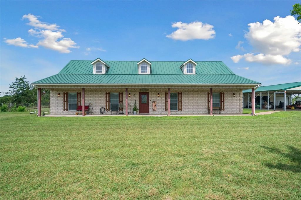4647 Vz County Road 3416, Wills Point