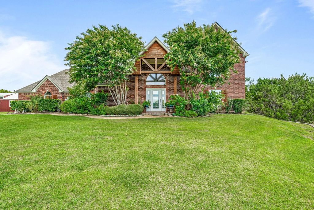 305 Blue Marlin Drive, Bluff Dale